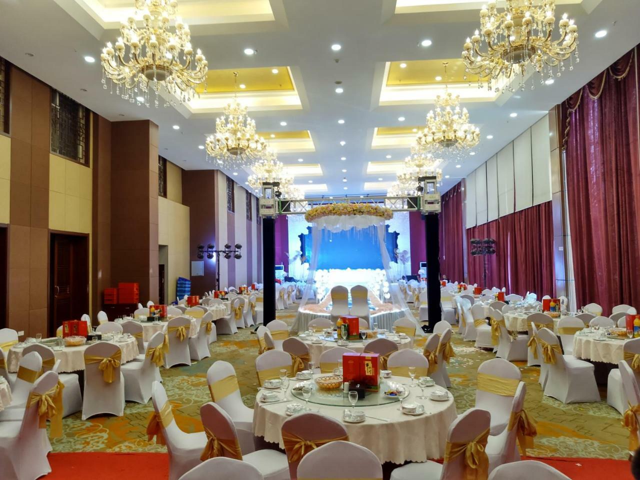ปักกิ่ง บลู พีค็อก บิซิเนส โฮเต็ล Hotel ภายนอก รูปภาพ